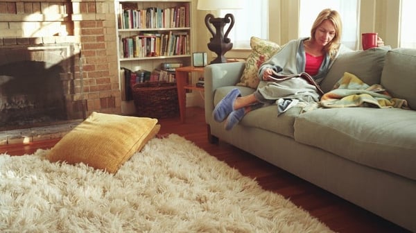 How to heat your home in winter - use rugs